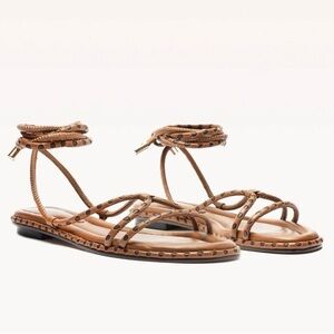 Birman Donna Flat Size 7. #257